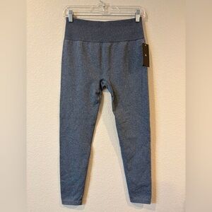Vitality Women’s Blue The Formation Pant 7/8 Leggings - Large